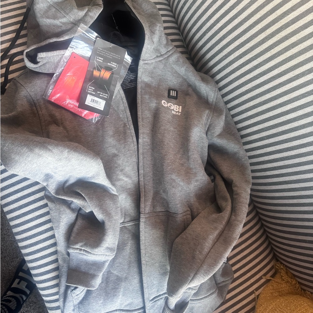 Gobi Heat Women's Gray Hoodie Sweater